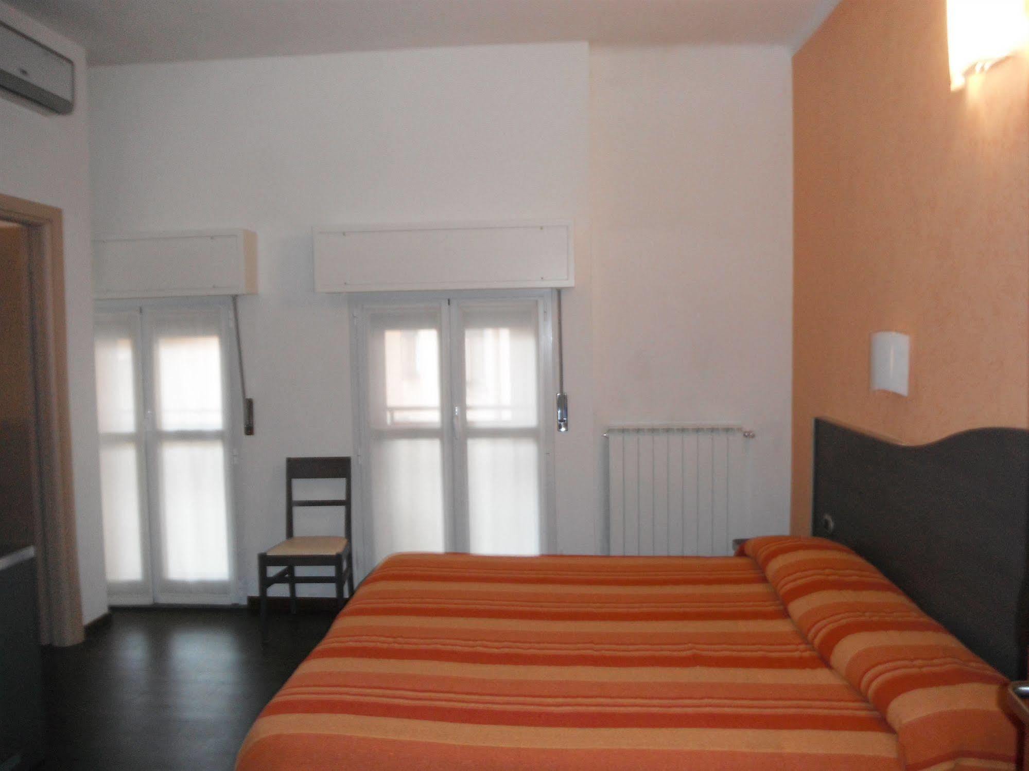 Hotel Renato Sesto San Giovanni Exterior photo